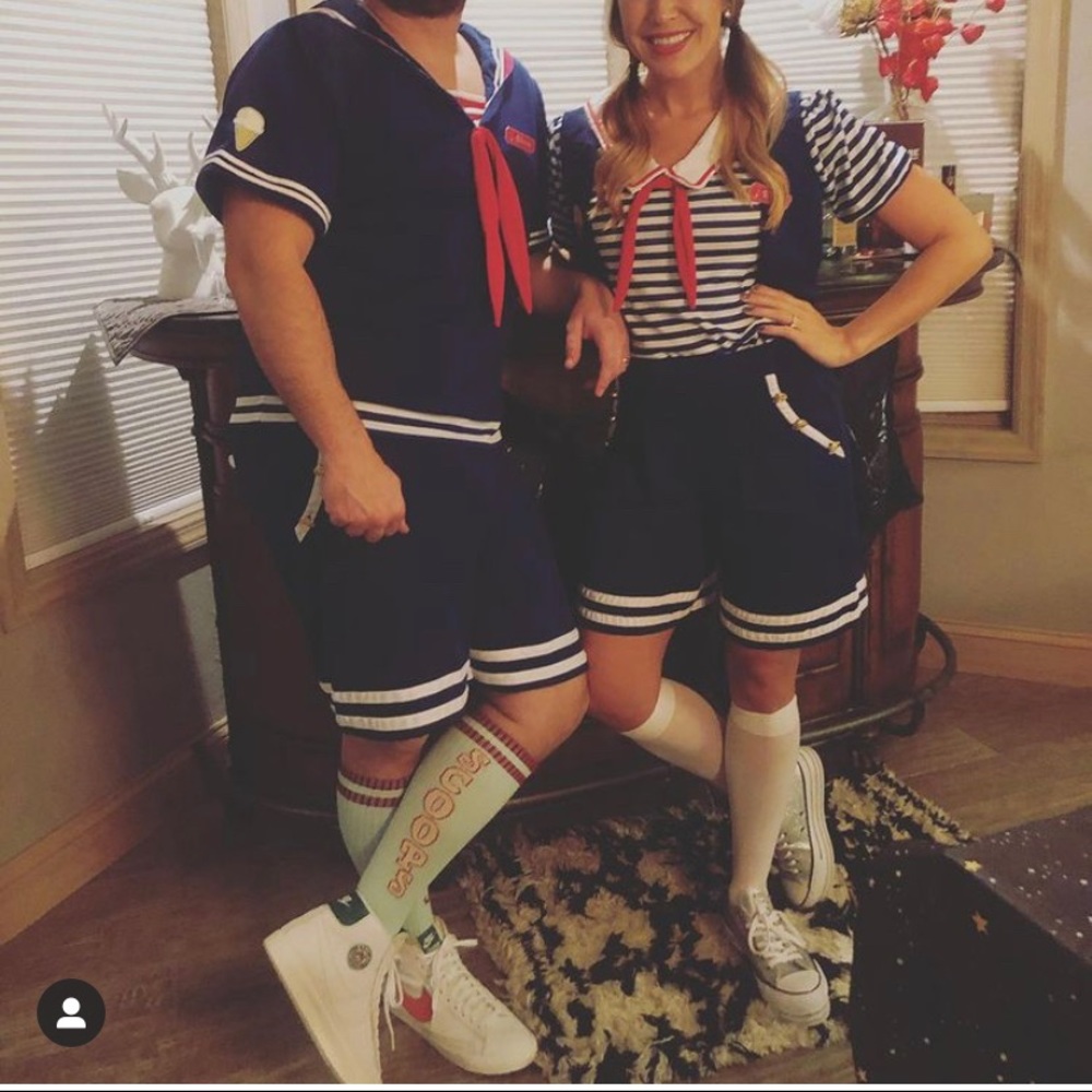 Stranger Things Adult Robin Scoops Ahoy Uniform
